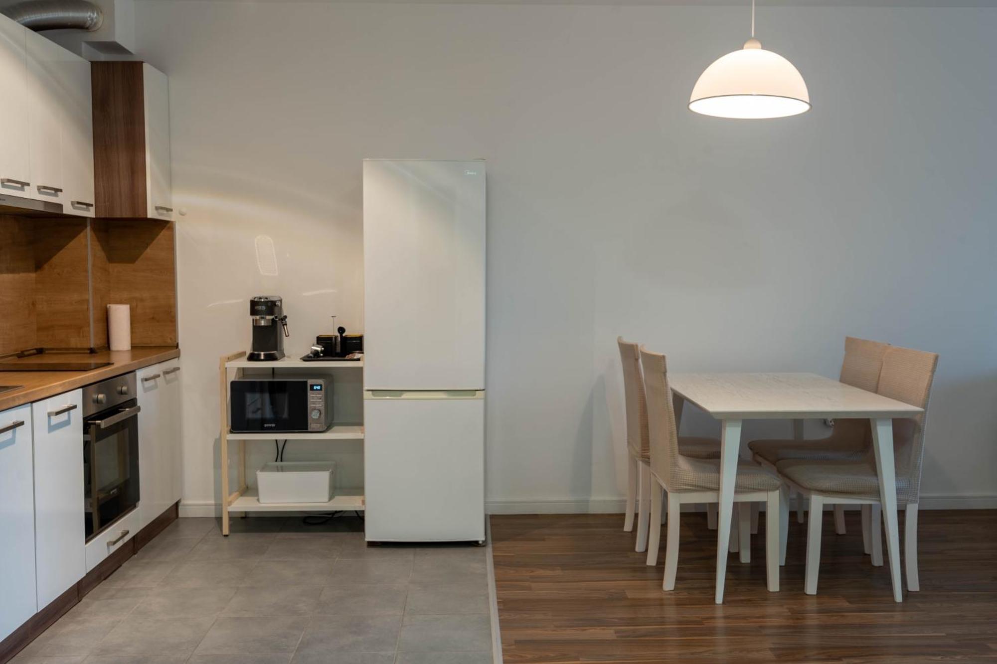Apartment In Evargreen Complex With Terrace فارنا المظهر الخارجي الصورة