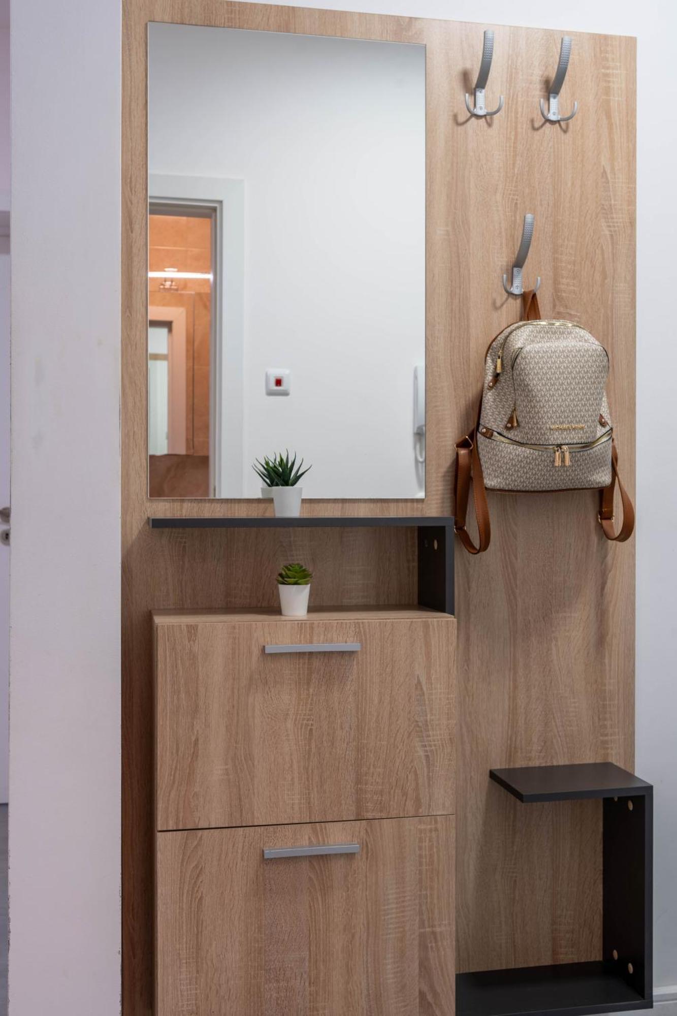 Apartment In Evargreen Complex With Terrace فارنا المظهر الخارجي الصورة