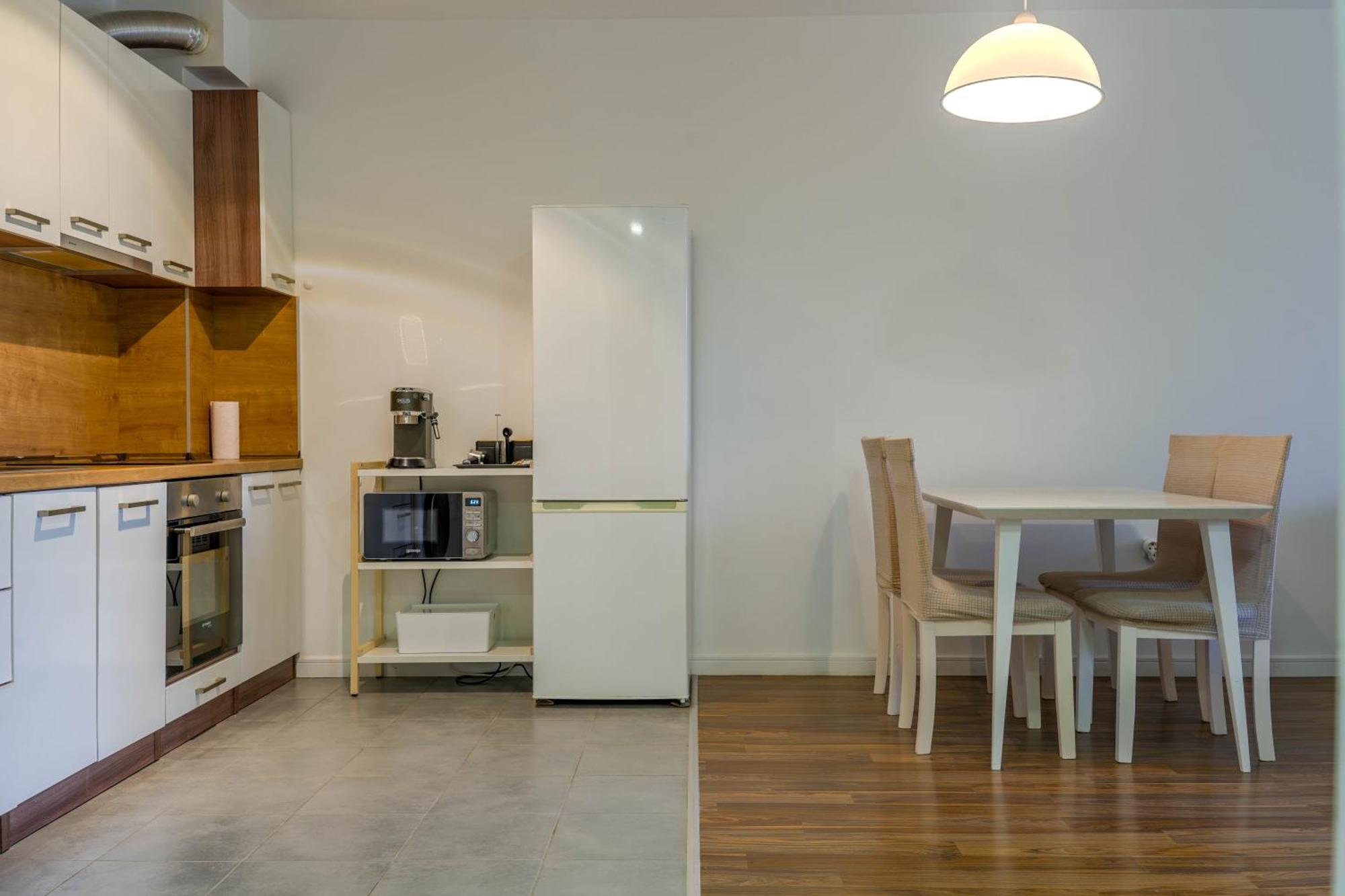 Apartment In Evargreen Complex With Terrace فارنا المظهر الخارجي الصورة