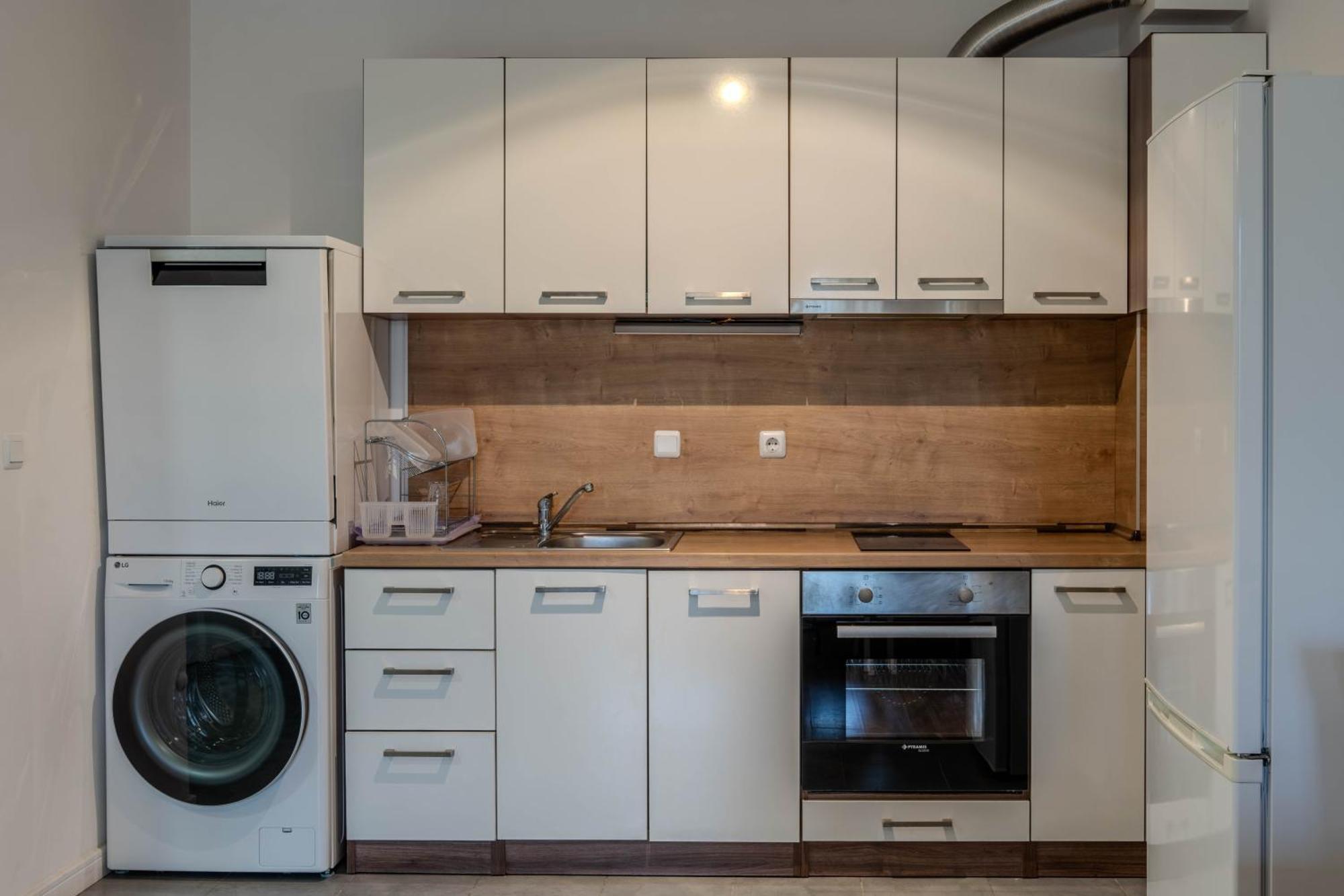 Apartment In Evargreen Complex With Terrace فارنا المظهر الخارجي الصورة